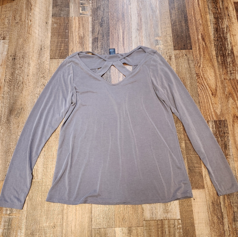 BKE Red Long Sleeve Top With Neck Line Details